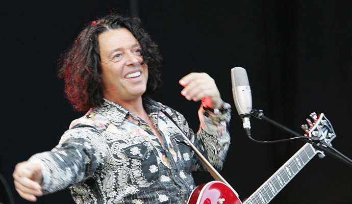 (22/08/1961) Nació Roland Orzabal de Tears for Fears.