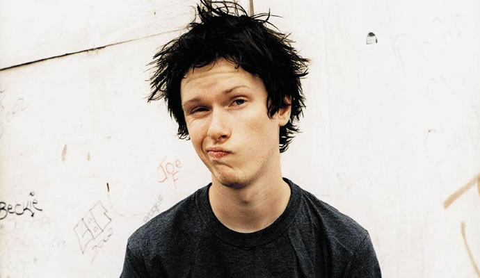 (03/09/1980) Nació Jason McCaslin de Sum 41