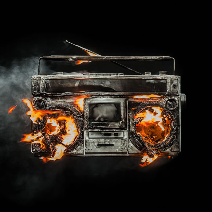 Este es el arte de la carátula de "Revolution Radio" de Green Day