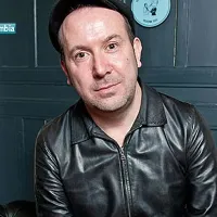 En 1971 Nació Paul McGuigan, bajista de Oasis.