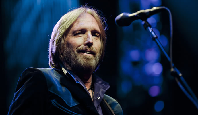 Tom Petty publicará nuevo álbum con las canciones que no fueron incluidas en 1994 Tom Petty publicará nuevo álbum con las canciones que no fueron incluidas en 1994