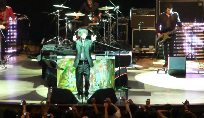 Fito Paez se presentó el 13 de diciembre de 2008 en Bogotá Fito Paez se presentó el 13 de diciembre de 2008 en Bogotá