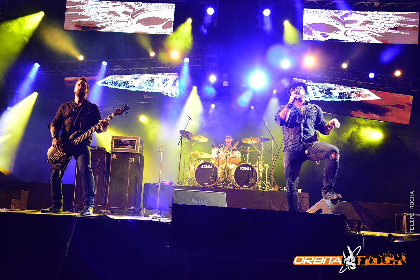 Adrenaline Mob en Rock al Parque 2015 Adrenaline Mob en Rock al Parque 2015