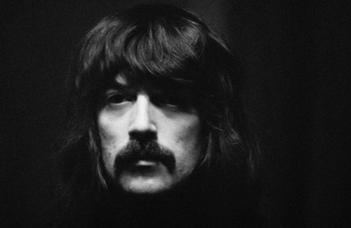 El 16 de julio de 2012 murió Jon Lord de Deep Purple