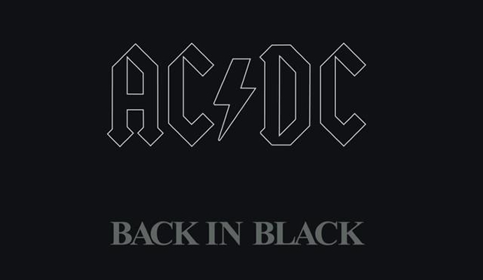El álbum Back in Black de AC/DC fue lanzado el 25 de julio de 1980 El álbum Back in Black de AC/DC fue lanzado el 25 de julio de 1980