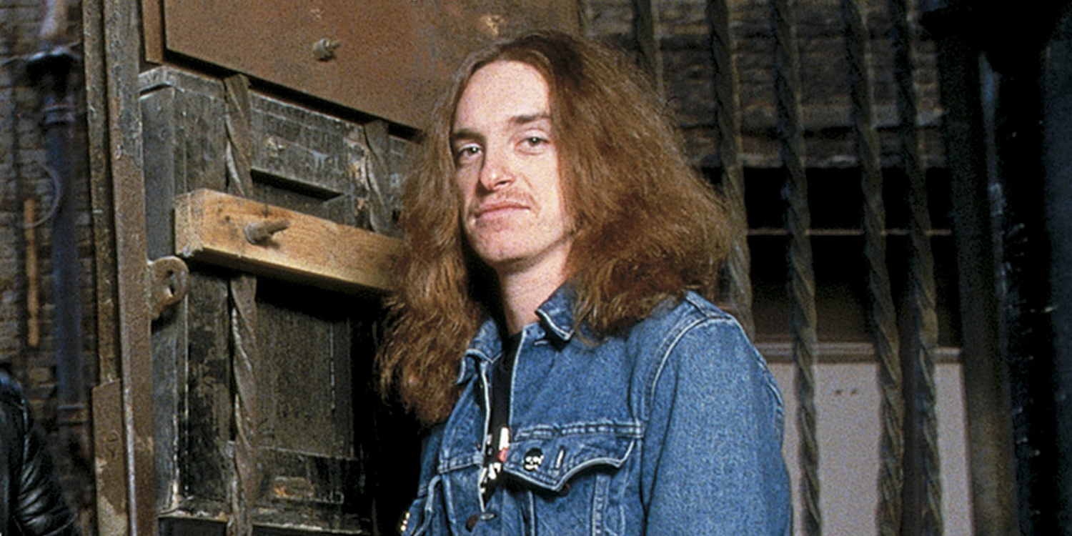 Cliff Burton bajista de Metallica Cliff Burton bajista de Metallica
