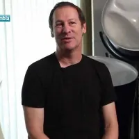 Un 5 de febrero nació Cliff Martínez compositor y músico de bandas como Red Hot Chili Peppers y The Dickies. Un 5 de febrero nació Cliff Martínez compositor y músico de bandas como Red Hot Chili Peppers y The Dickies.