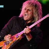 En 1962 nació C.C DeVille, guitarrista de Poison. En 1962 nació C.C DeVille, guitarrista de Poison.