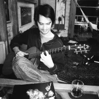 El 29 de junio nació Sam Farrar bajista de Phantom Planet y Maroon 5 El 29 de junio nació Sam Farrar bajista de Phantom Planet y Maroon 5