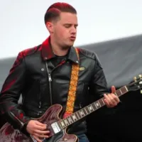 El 8 de julio de 1985 nació Jamie Cook de Arctic Monkeys El 8 de julio de 1985 nació Jamie Cook de Arctic Monkeys
