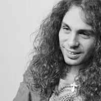 El 10 de julio de 1942 nació Ronnie James Dio El 10 de julio de 1942 nació Ronnie James Dio