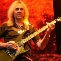 En 1947 nació Glenn Tipton de Judas Priest En 1947 nació Glenn Tipton de Judas Priest