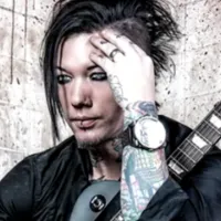 En 1972 nació DJ Ashba quién fue integrante de Guns N Roses