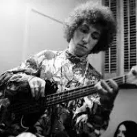 En 2008 murió Mitch Mitchell de The Jimi Hendrix Experience En 2008 murió Mitch Mitchell de The Jimi Hendrix Experience