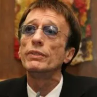 En 1949 nació Robin Gibb de bee Gees En 1949 nació Robin Gibb de bee Gees