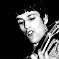 En 1960 nació Iosu Expósito, vocalista de Eskorbuto En 1960 nació Iosu Expósito, vocalista de Eskorbuto