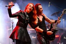 Epica en su concierto en Metalmillenium