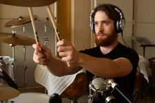 Daniel Platzman baterista de Imagine Dragons cancela su participación en la gira latinoamericana 2023