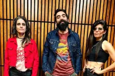 Eruca Sativa presenta su versión de "Afuera" de Caifanes