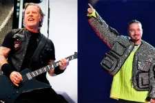 James Hetfield vocalista de Metallica y J Balvin