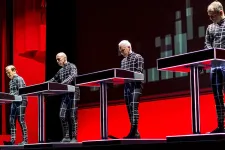 Kraftwerk: Pioneros en la fusión de tecnología y música