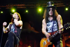 Slash regresará a Colombia junto a Miles Kennedy en 2019