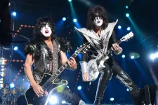 Paul Stanley y Thommy Thayer de Kiss