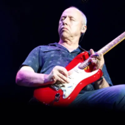 Mark Knopfler guitarrista líder de Dire Straits