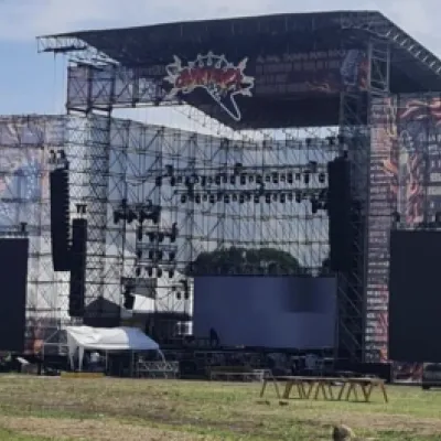 Escenario desolado del Jamming Festival 2022