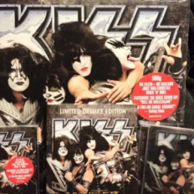 Kiss presenta su nuevo álbum "Monster"