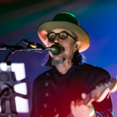 Les Claypool de Primus en vivo.