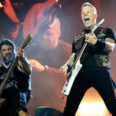 Metallica presenta su nuevo video "Moth Into Flame"