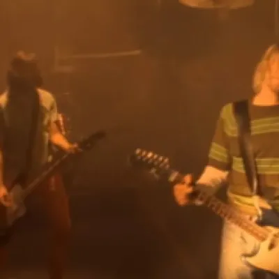 Captura de video de Smells Like Teen Spirit de Nirvana