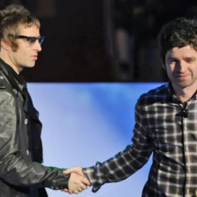 Liam y Noel Gallagher, integrantes de Oasis