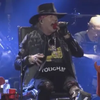 Axl Rose junto a AC/DC en Lisboa