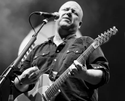 El 6 de abril de 1965 nació Black Francis de Pixies