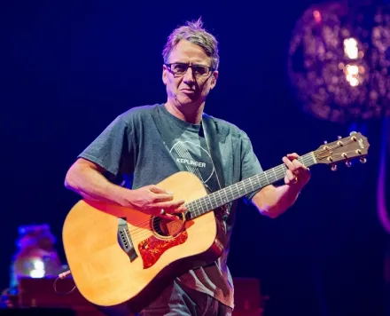 El 20 de julio de 1966 nació Stone Gossard de Pearl Jam