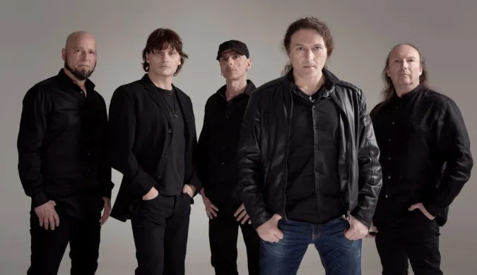 Rhapsody llega a Colombia en 2020 con sus dos legendarios vocalistas Rhapsody llega a Colombia en 2020 con sus dos legendarios vocalistas