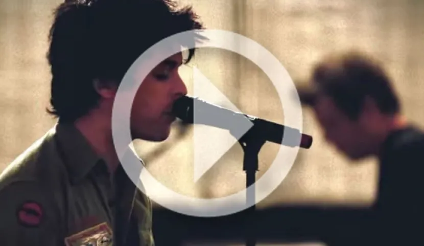 Green Day presenta el videoclip de "Nuclear Family" Green Day presenta el videoclip de "Nuclear Family"