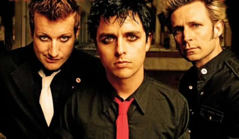 La organización del South by Southwest (SXSW) ha anunciado al grupo norteamericano Green Day hará parte del cartel del festival, el cual ya están confirmadas las bandas Café Tacvba, Molotov y Bajofondo. El festival anunció la presentación de Green Day