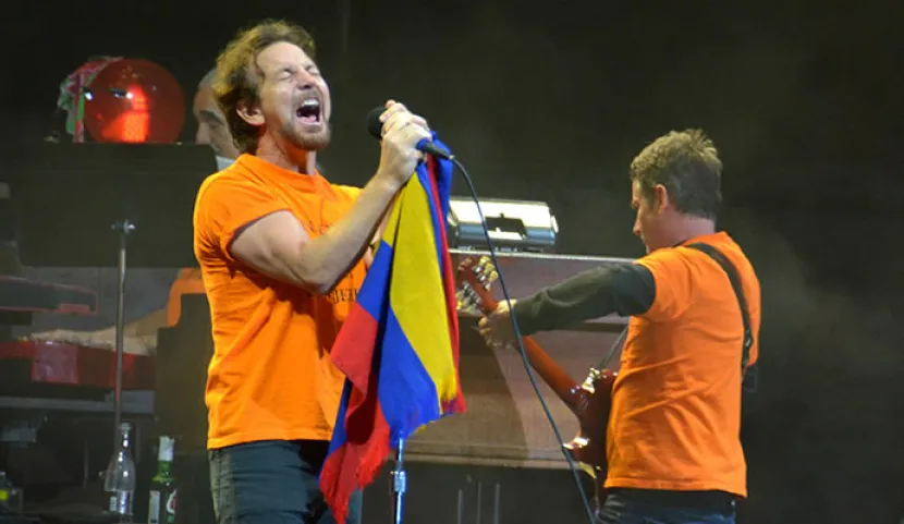 Pearl Jam en su presentación en Bogotá Pearl Jam en su presentación en Bogotá