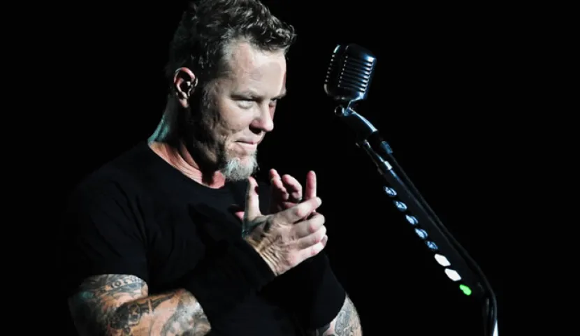 James Hetfield de Metallica celebra su cumpleaños el 3 de agosto James Hetfield de Metallica celebra su cumpleaños el 3 de agosto