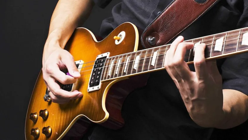Aprende a afinar tu guitarra eléctrica Aprende a afinar tu guitarra eléctrica