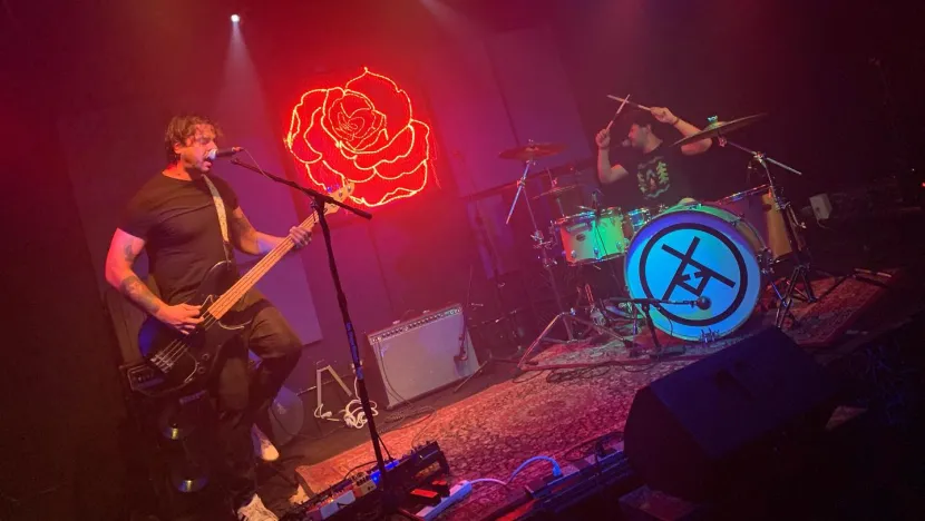Cabaleta presenta su nueva canción "Una Señal" Cabaleta presenta su nueva canción "Una Señal"