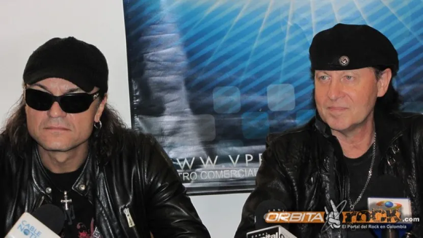 Scorpions durante su rueda de prensa en Bogotá