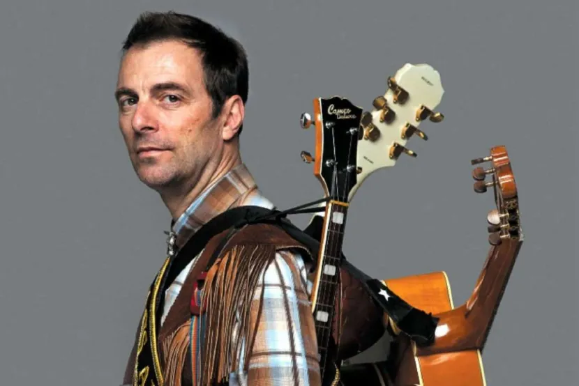 Kevin Johansen presenta su nuevo trabajo sencillo Kevin Johansen presenta su nuevo trabajo sencillo