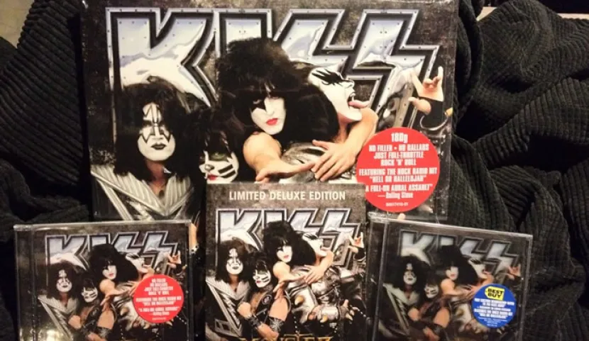 Kiss presenta su nuevo álbum "Monster"