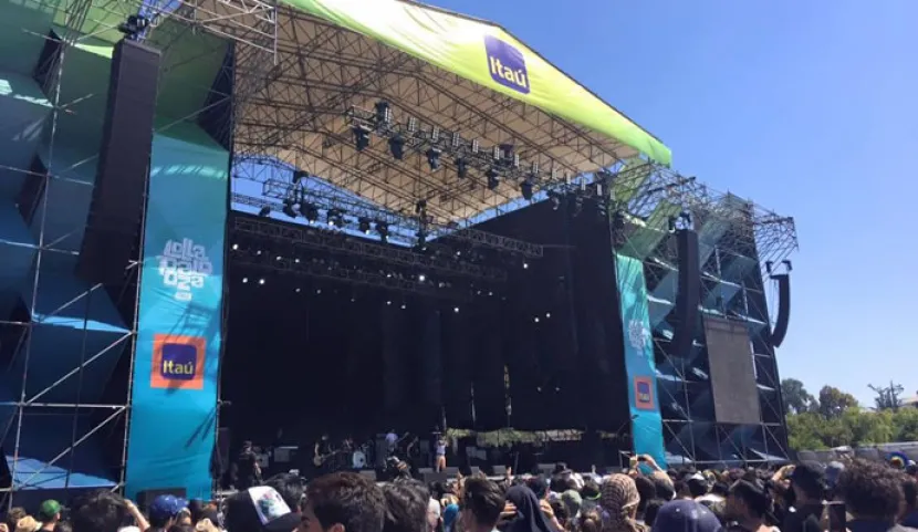Itau Stage Lollapalooza Chile - Foto: Victoria Cerón Itau Stage Lollapalooza Chile - Foto: Victoria Cerón