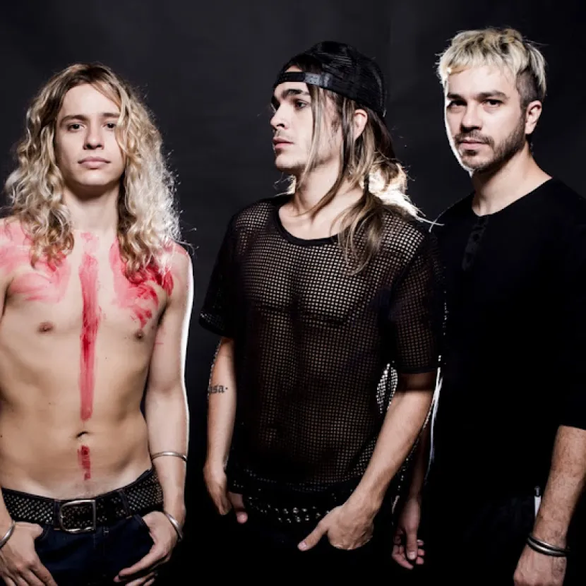 Airbag presenta El Club de la Pelea en Bogotá